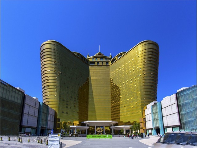 金角鱼初中物理实验教学软件应用入选中国智能实践报告创新案例